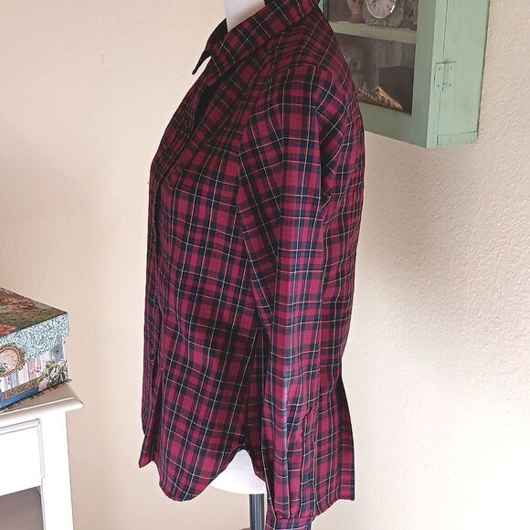 NWOT Pendleton Tartan Plaid Wool Shirt in Red and Black. Holiday - Picture 6 of 11
